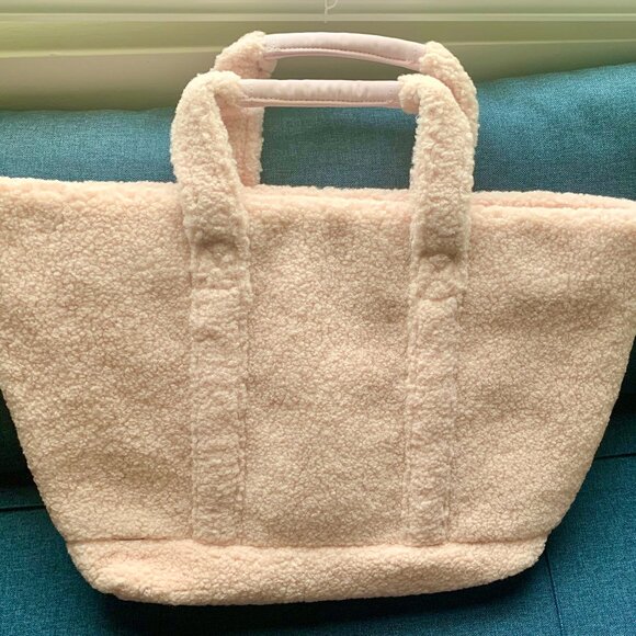 NWT Stoney Clover Lane .Sherpa Tote Bag - Picture 1 of 2